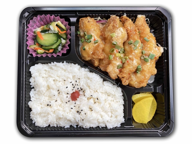 もも南蛮弁当　500円(税込)　「アゲアゲめしで紹介されました！」