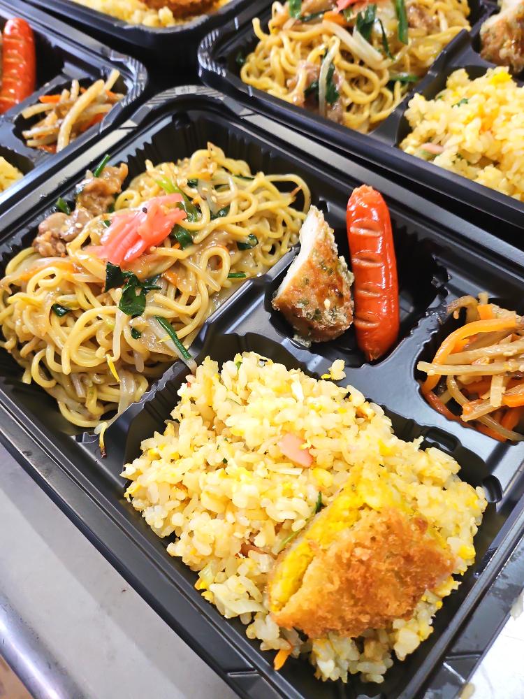 中華焼きそば弁当　550円(税込)