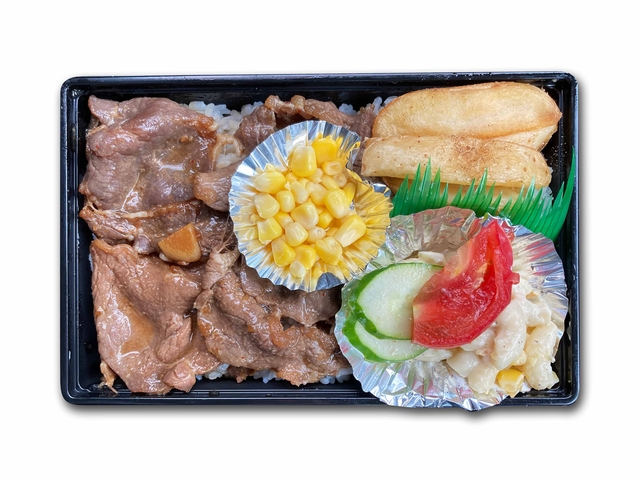 ステーキ丼　550円(税込)［がーじゃーやー］