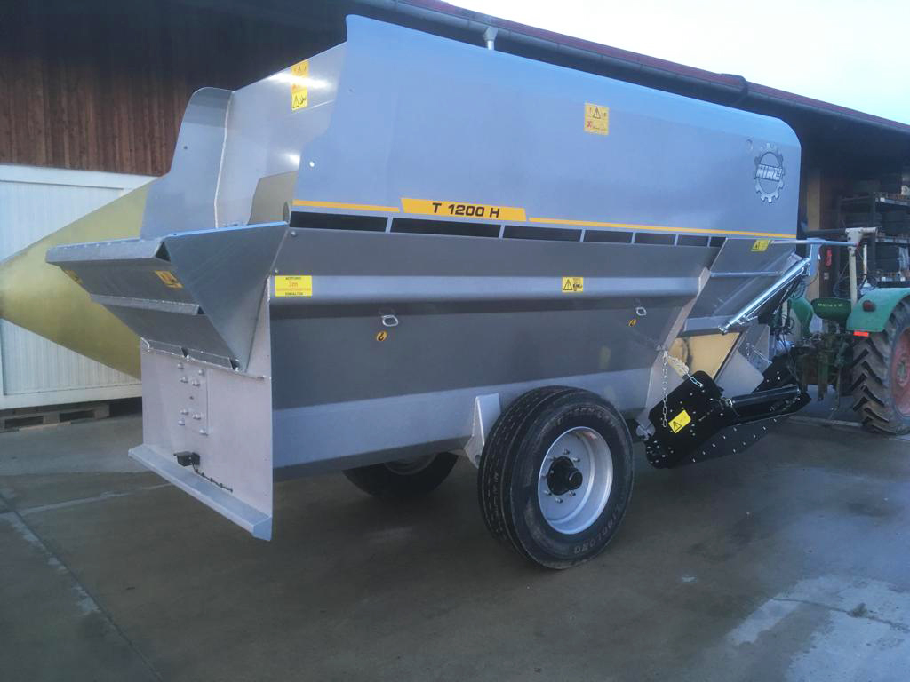 Futtermischwagen Hirl T horizontal Pro