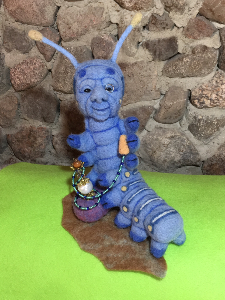 Raupe Absolem ( Alice im Wunderland) baerwollinchens Webseite! Raupe Absolem ( Alice im Wunderland) baerwollinchens Webseite!