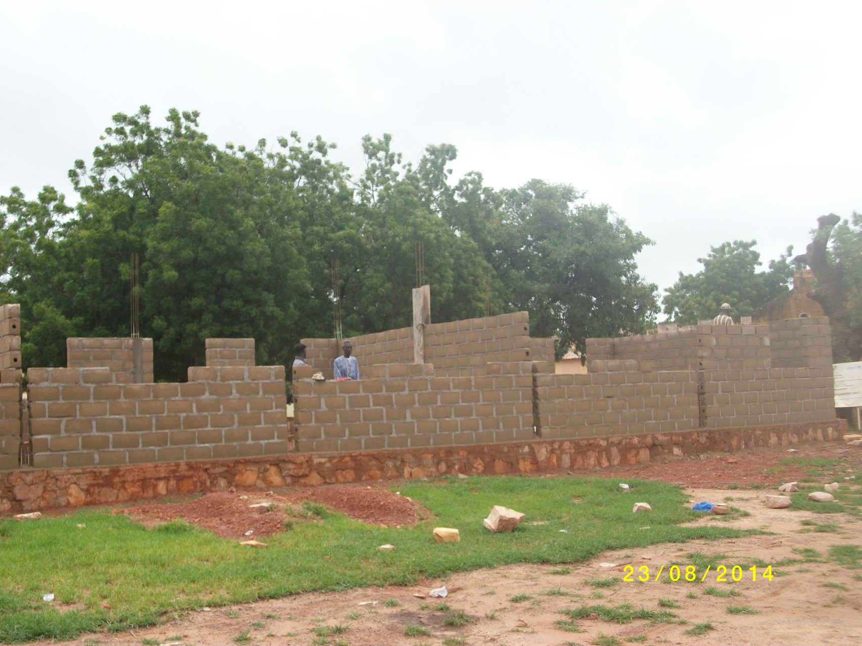 N'Gabacoro-Droit : Elévation des murs