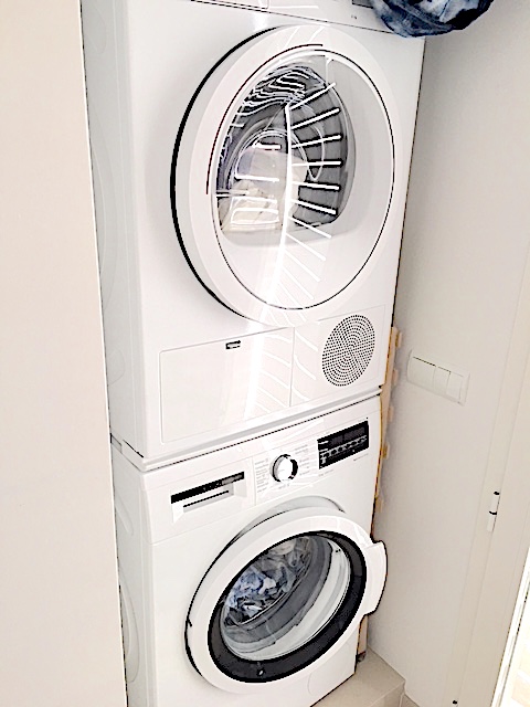 Waschmaschine und Trockner