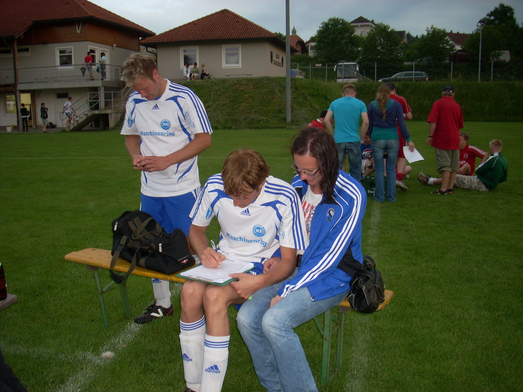 Veranstalter 2010 - FC Asing