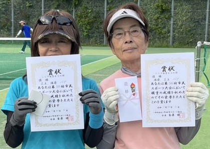 ｢シニア女子65の部｣優勝：三上･播磨ペア (成瀬クラブ･藤の台クラブ)