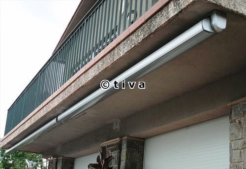 Toldo Cofre con aluminio plata
