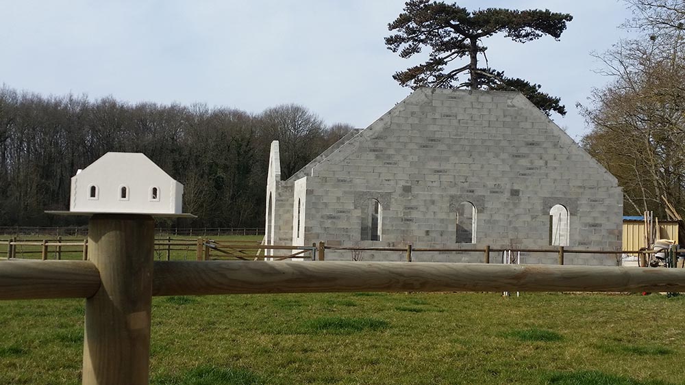 Construction des écuries du château, façade