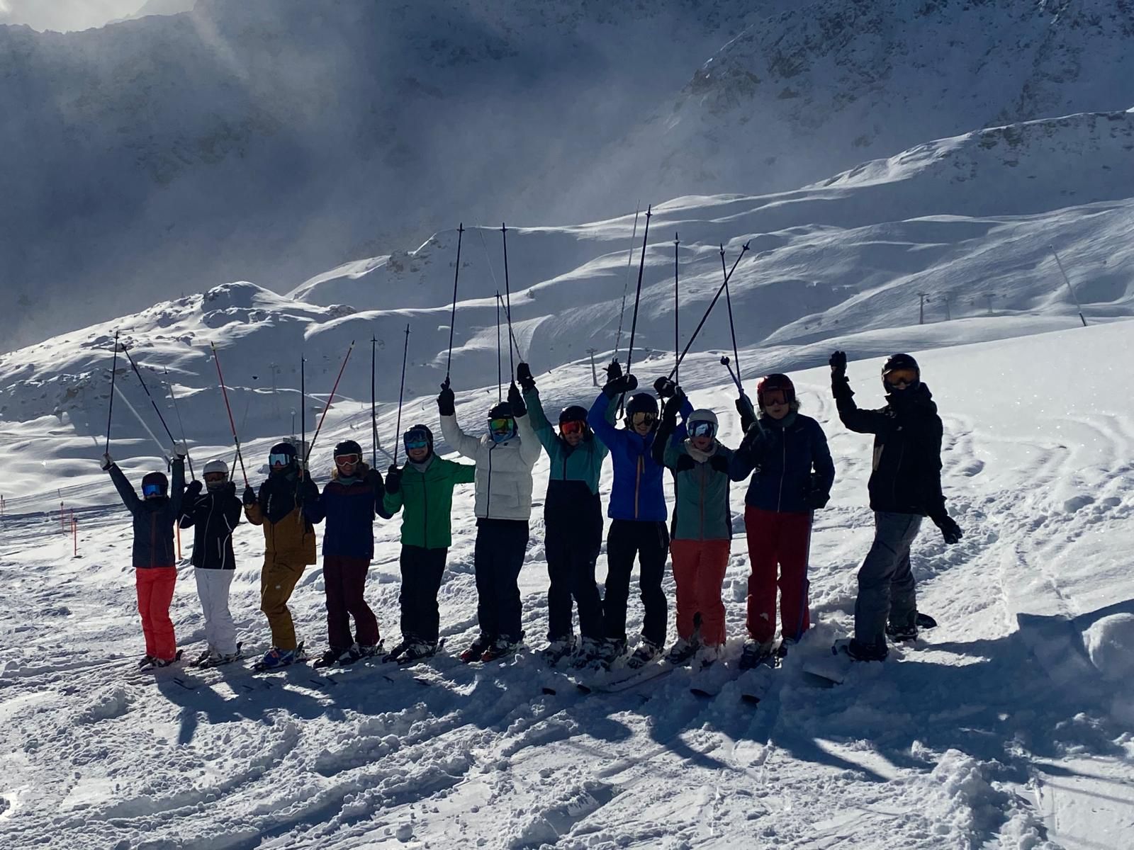 APODRO Skitage