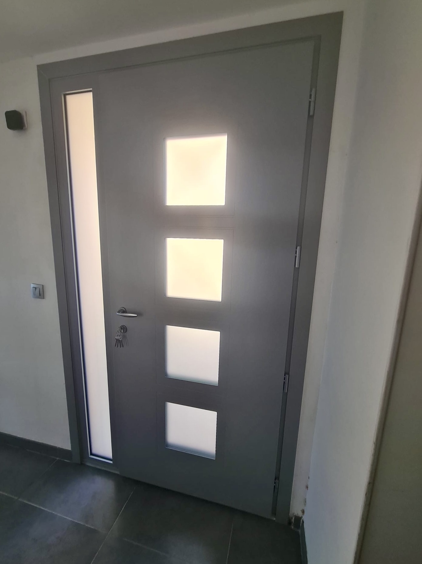 Porte d’entrée : Sur mesure de chez Altiva Pro Menuisier Mars 2026 St Mandrier 83430