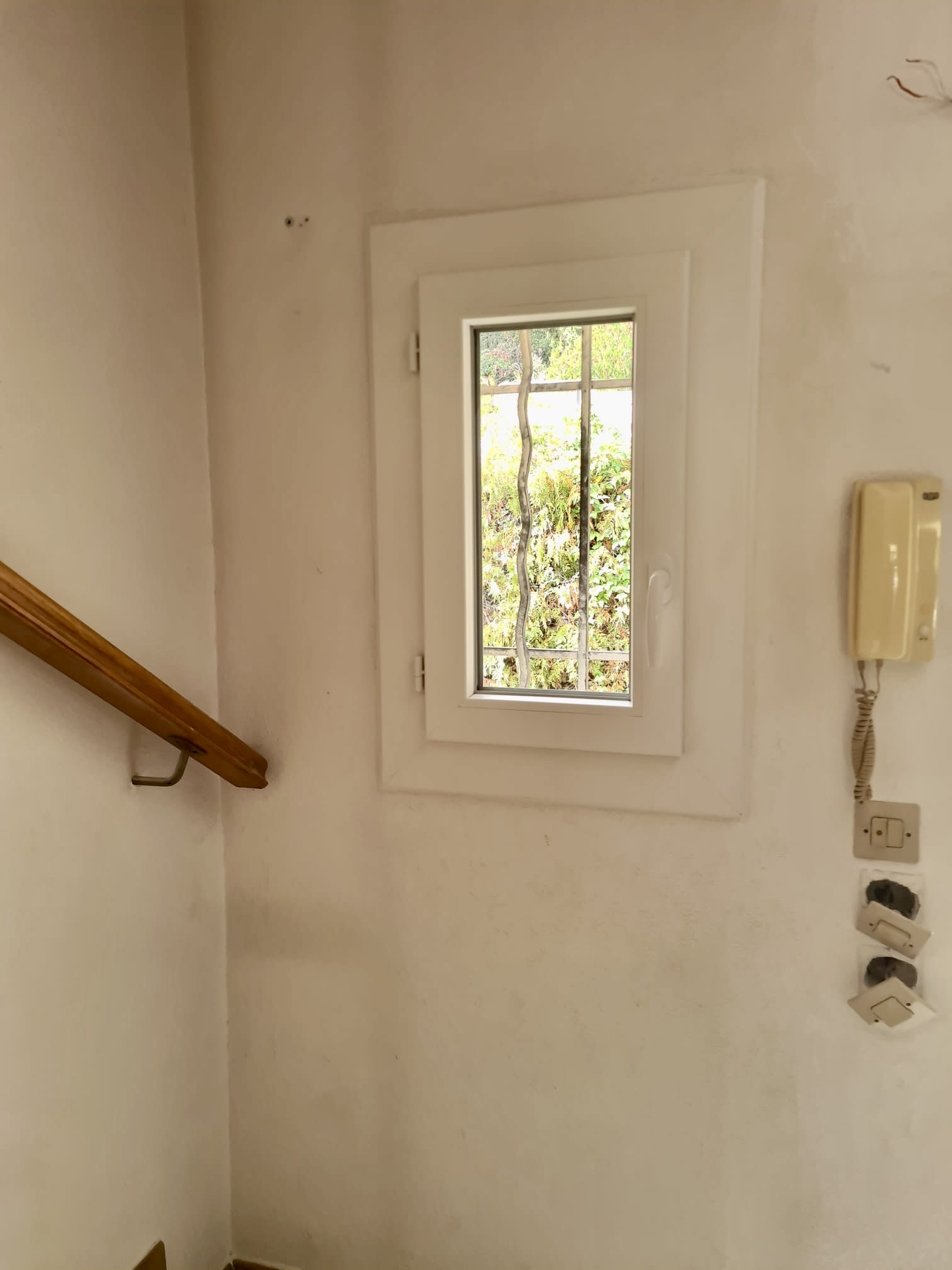 Fenêtres : en PVC 2024 sur mesure en rénovation de chez Altiva Pro Menuisier à Toulon