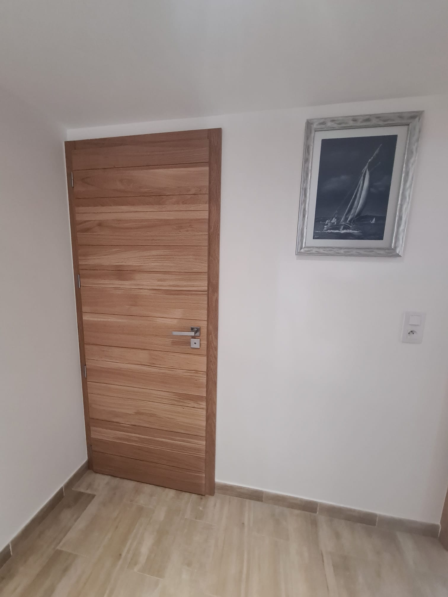 Porte d’intérieur  : Sur mesure de chez Altiva Pro Menuisier  2023-2024 en rénovation Six-Fours-Les-Plages 83140