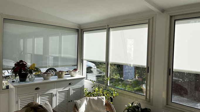 Store extérieur  vertical zip: sur mesure de chez Altiva Pro Menuisier  2022 en rénovation Bandol 83150