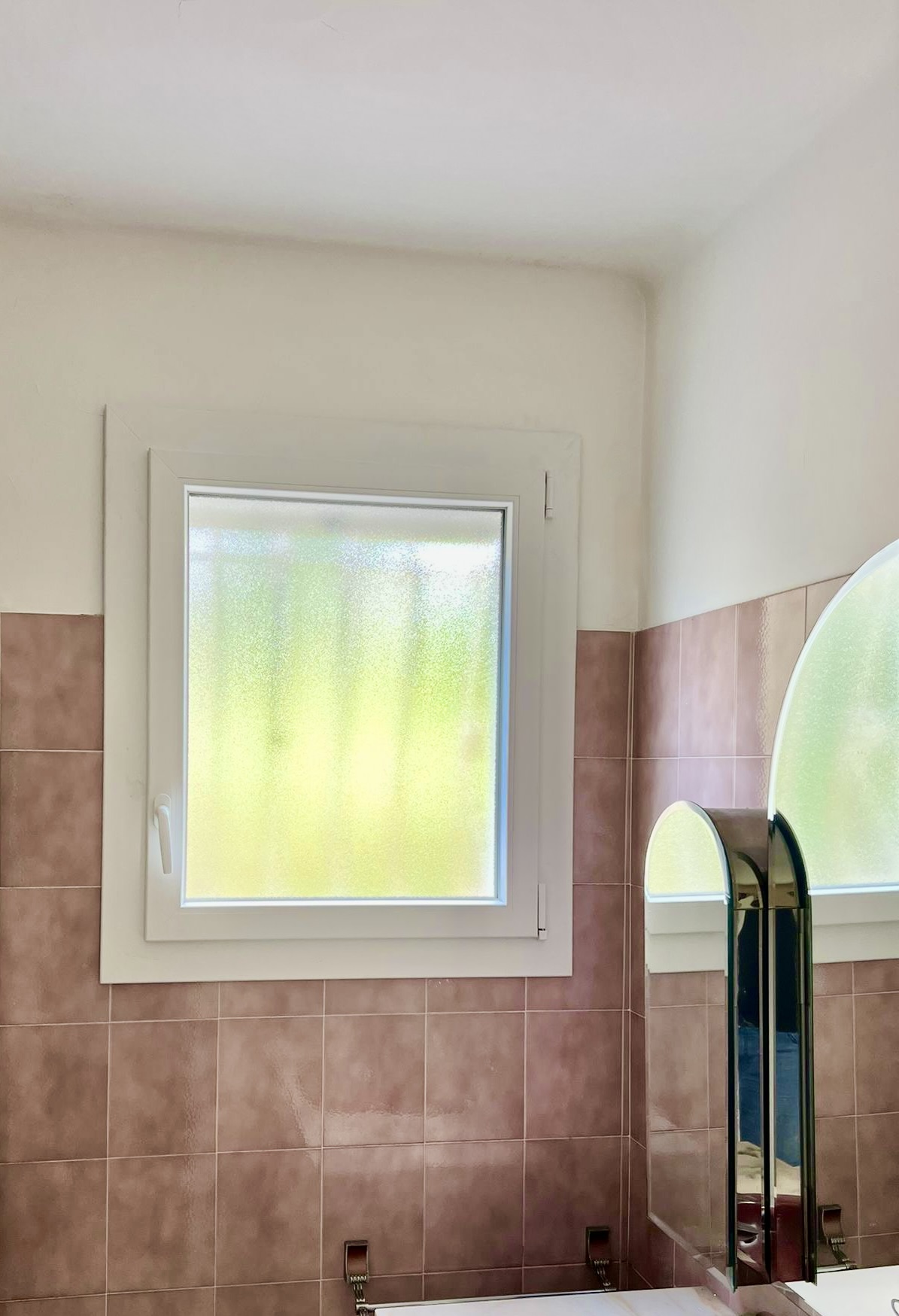 Fenêtres : en PVC 2025 sur mesure en rénovation de chez Altiva Pro Menuisier au Beausset 83330
