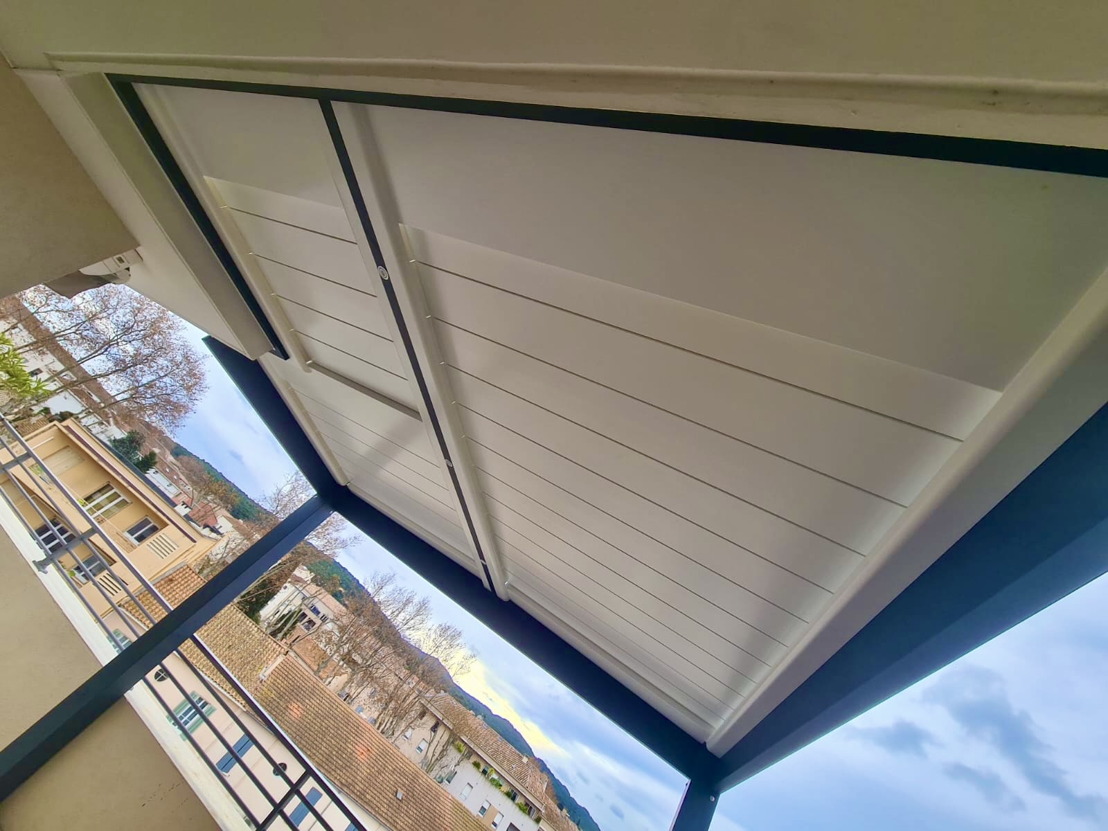 Pergolas bioclimatiques: sur mesure en rénovation à Six-Fours-les-Plages 