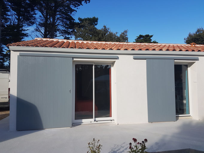 Volets Battants: composite 2023-2024 sur mesure en rénovation de chez Altiva Pro Menuisier St-Cyr 83270
