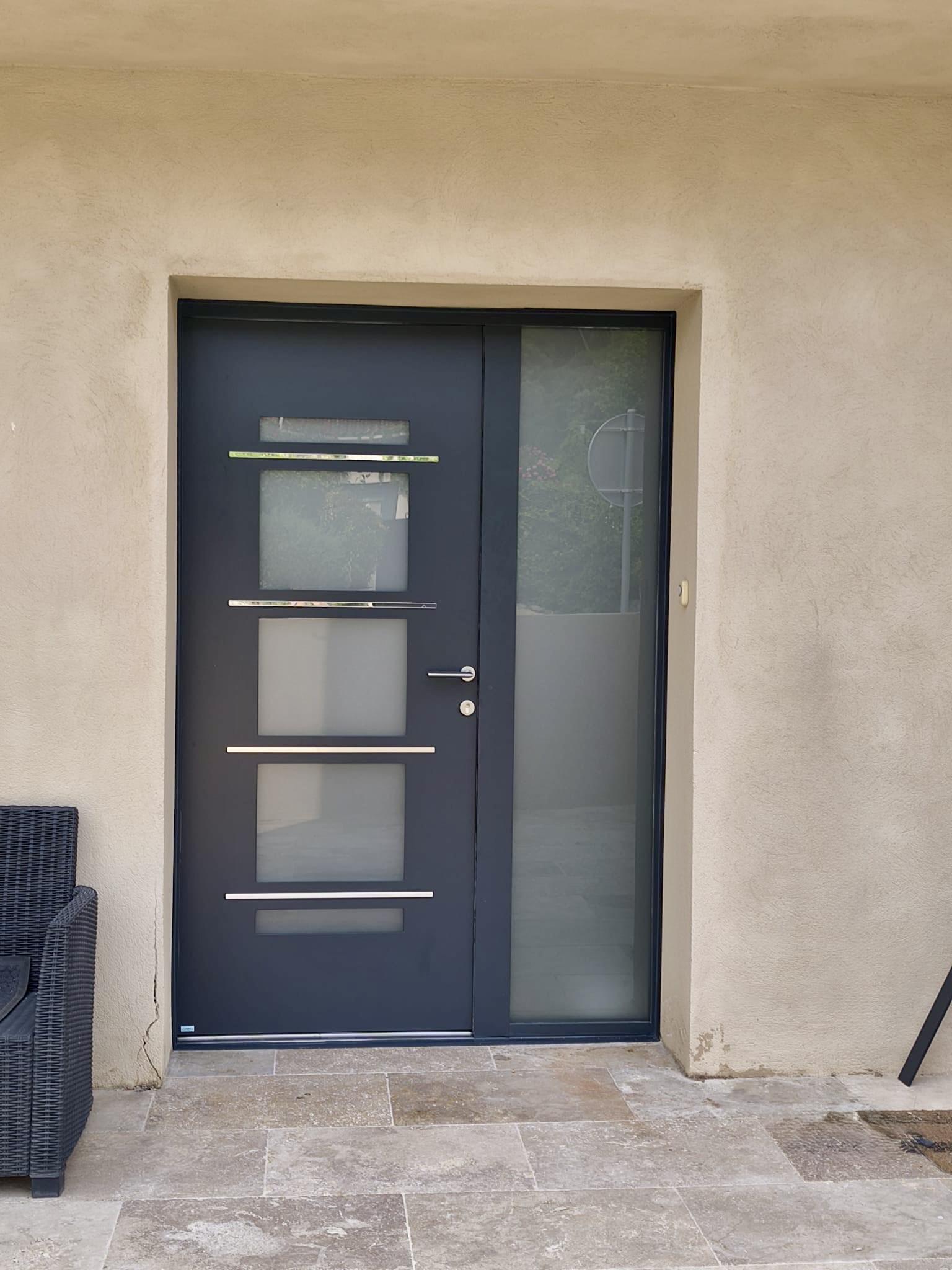 Porte d’entrée : Sur mesure de chez Altiva Pro Menuisier Juin 2025 à Meyrargues 13650