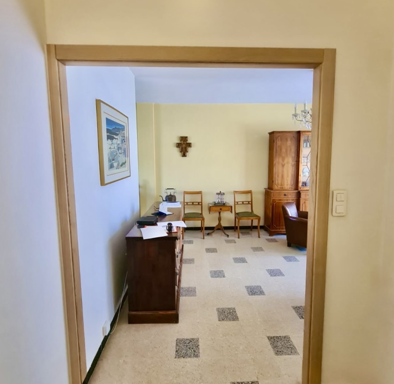 Porte d’intérieur : Sur mesure de chez Altiva Pro Menuisier à Sanary-Sur-Mer  2025 