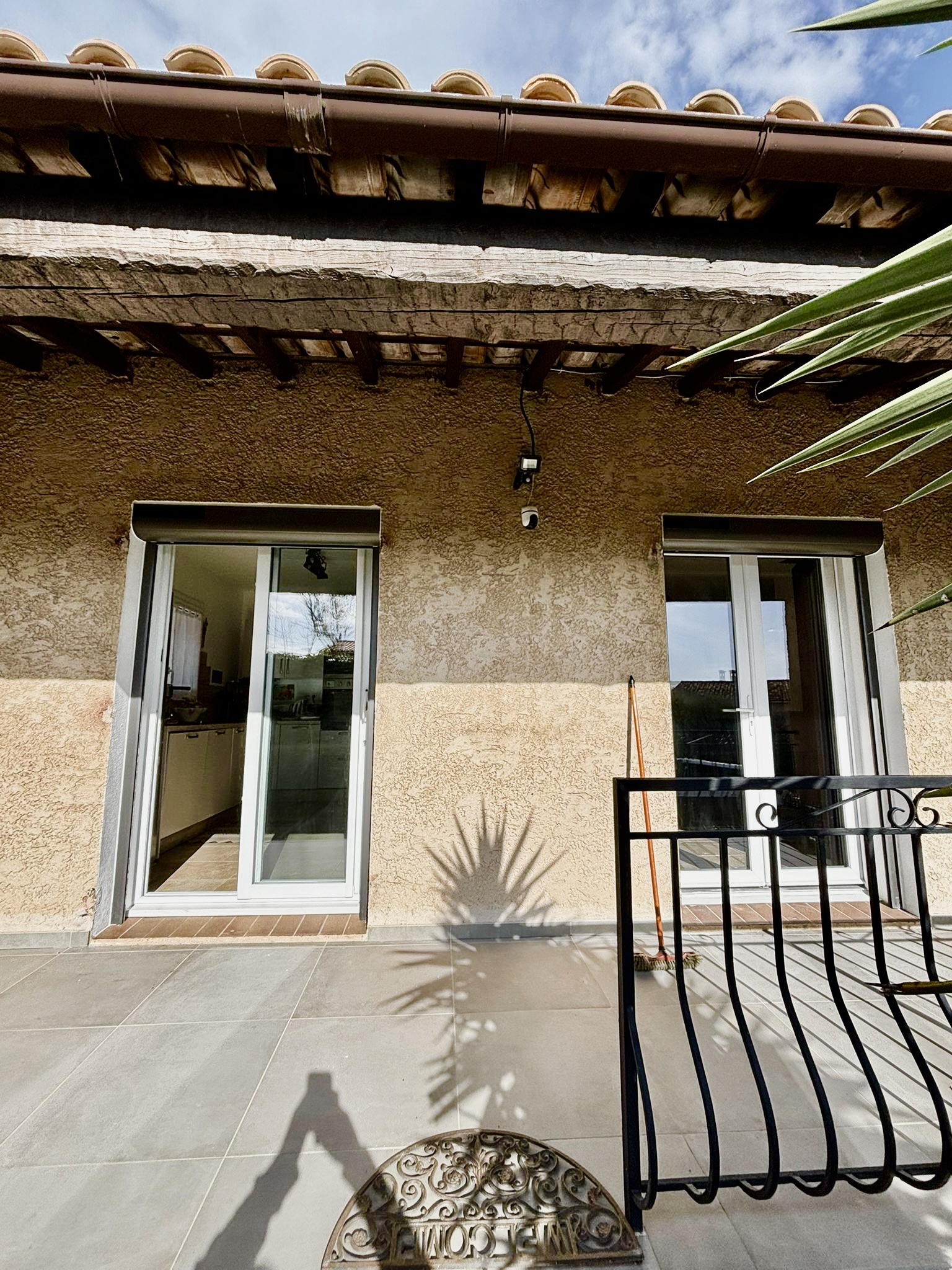 Volets Roulants: Solaire ,Juillet 2025 sur mesure en rénovation de chez Altiva Pro Menuisier à Hyères 83400