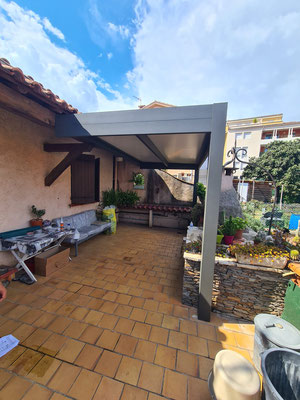 Carports/aluloges:  sur mesure de chez Altiva Pro Menuisier  2023-2024 en rénovation La Valette 83160