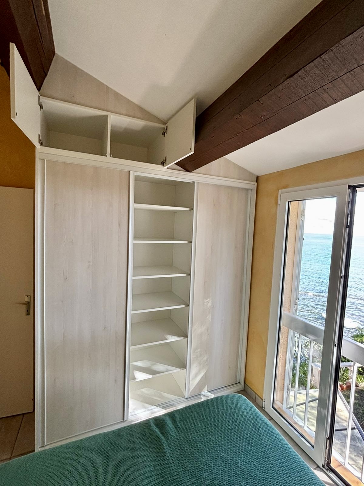 Placards & Rangements: Octobre  2025 sur mesure en rénovation de chez Altiva Pro Menuisier La Seyne sur Mer