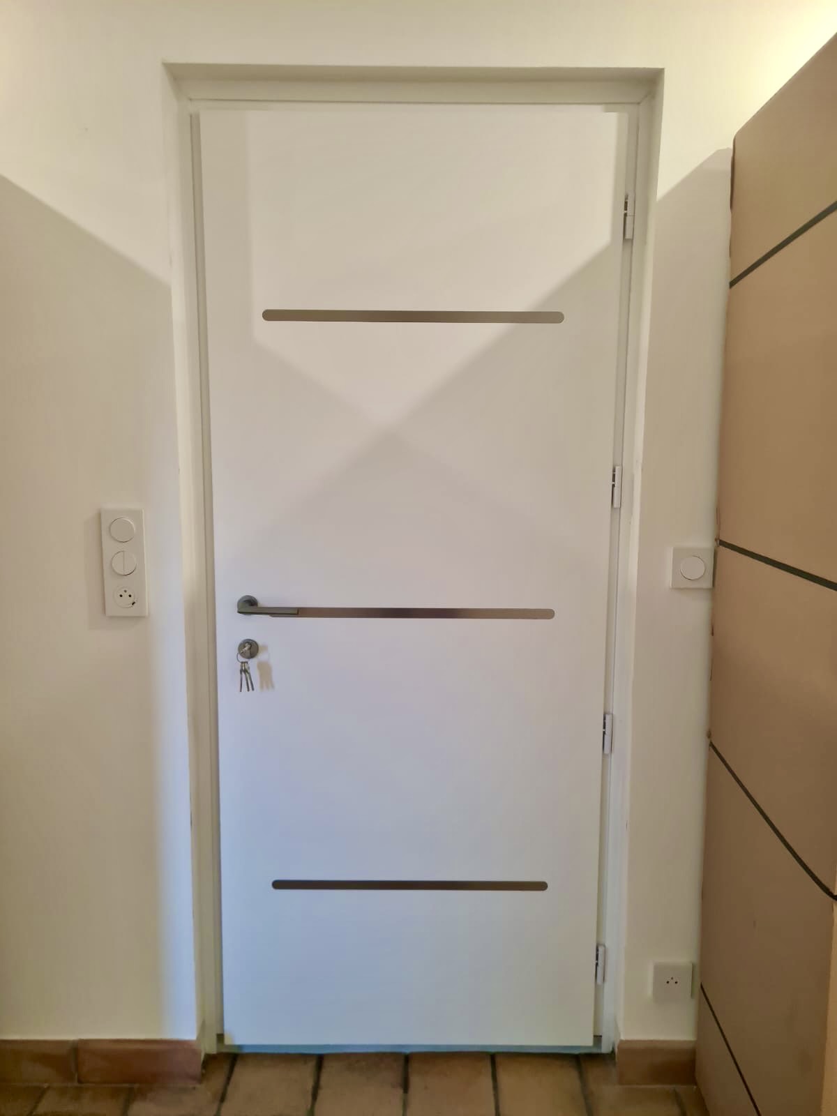 Porte d’entrée : Sur mesure de chez Altiva Pro Menuisier Janvier 2026 au Beausset 83330