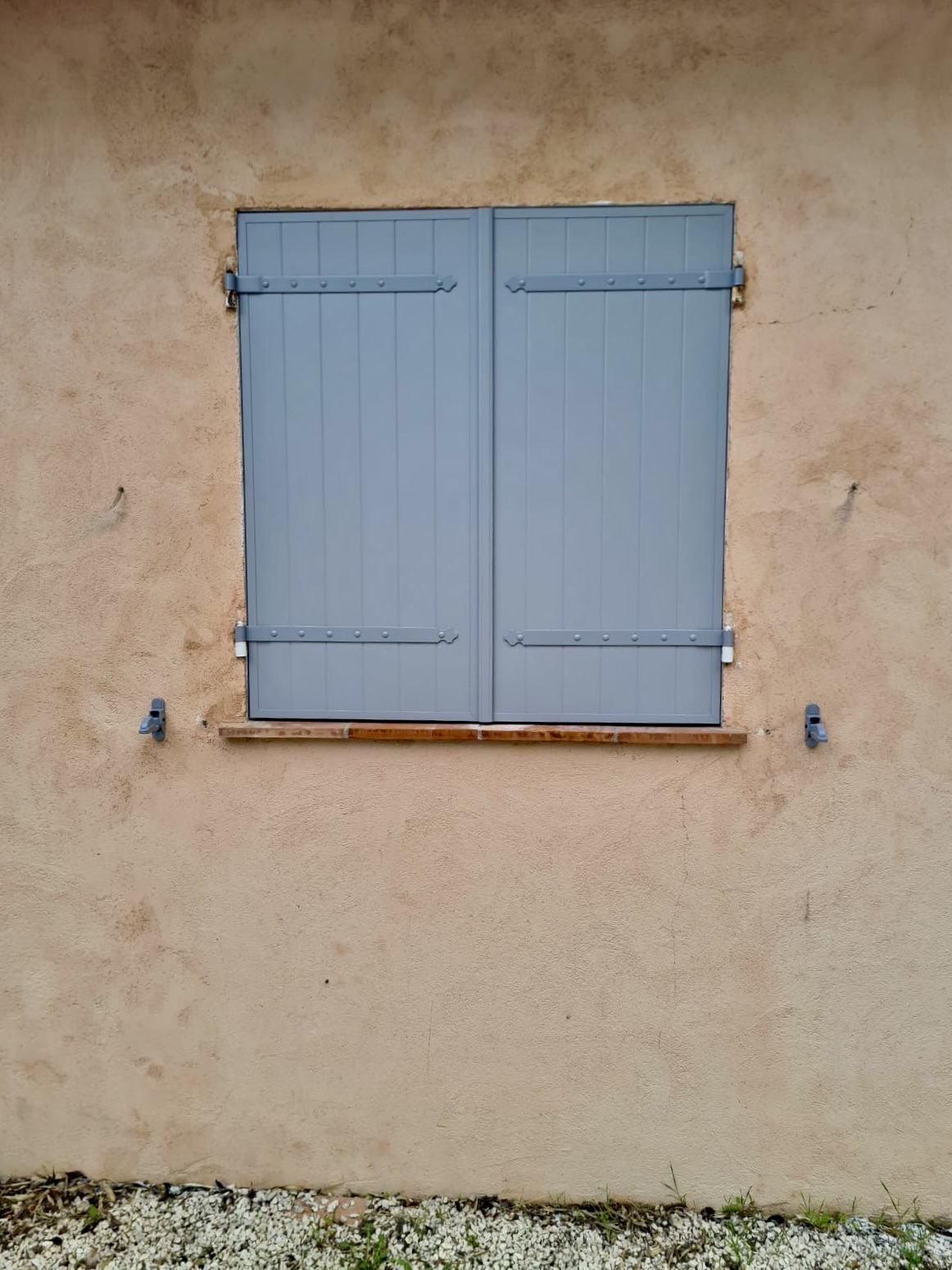Volets Battants : en aluminium 2025 sur mesure en rénovation de chez Altiva Pro Menuisier à St Mandrier 83430