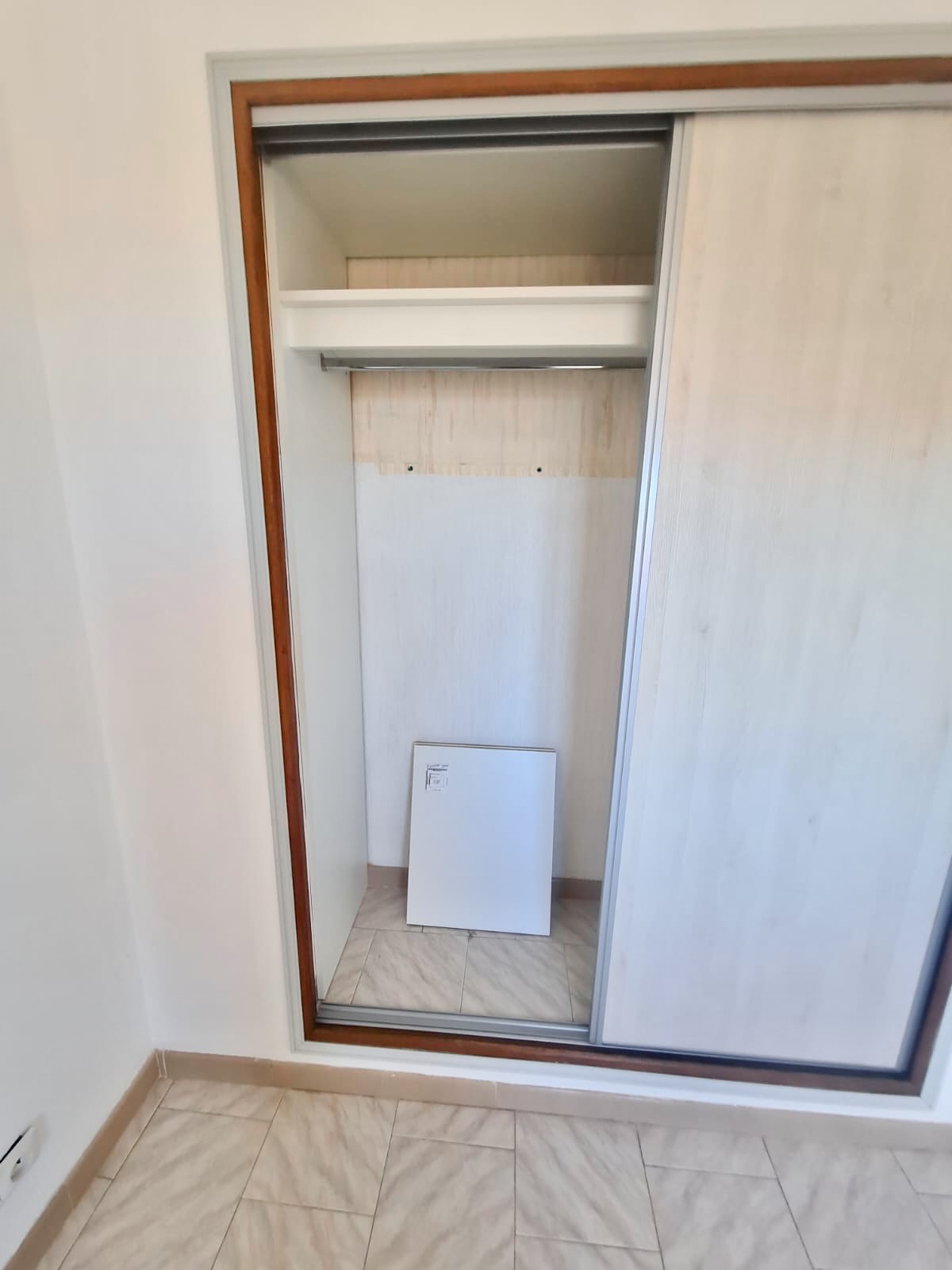 Placards & Rangements 2025 sur mesure en rénovation de chez Altiva Pro Menuisier La Seyne sur Mer