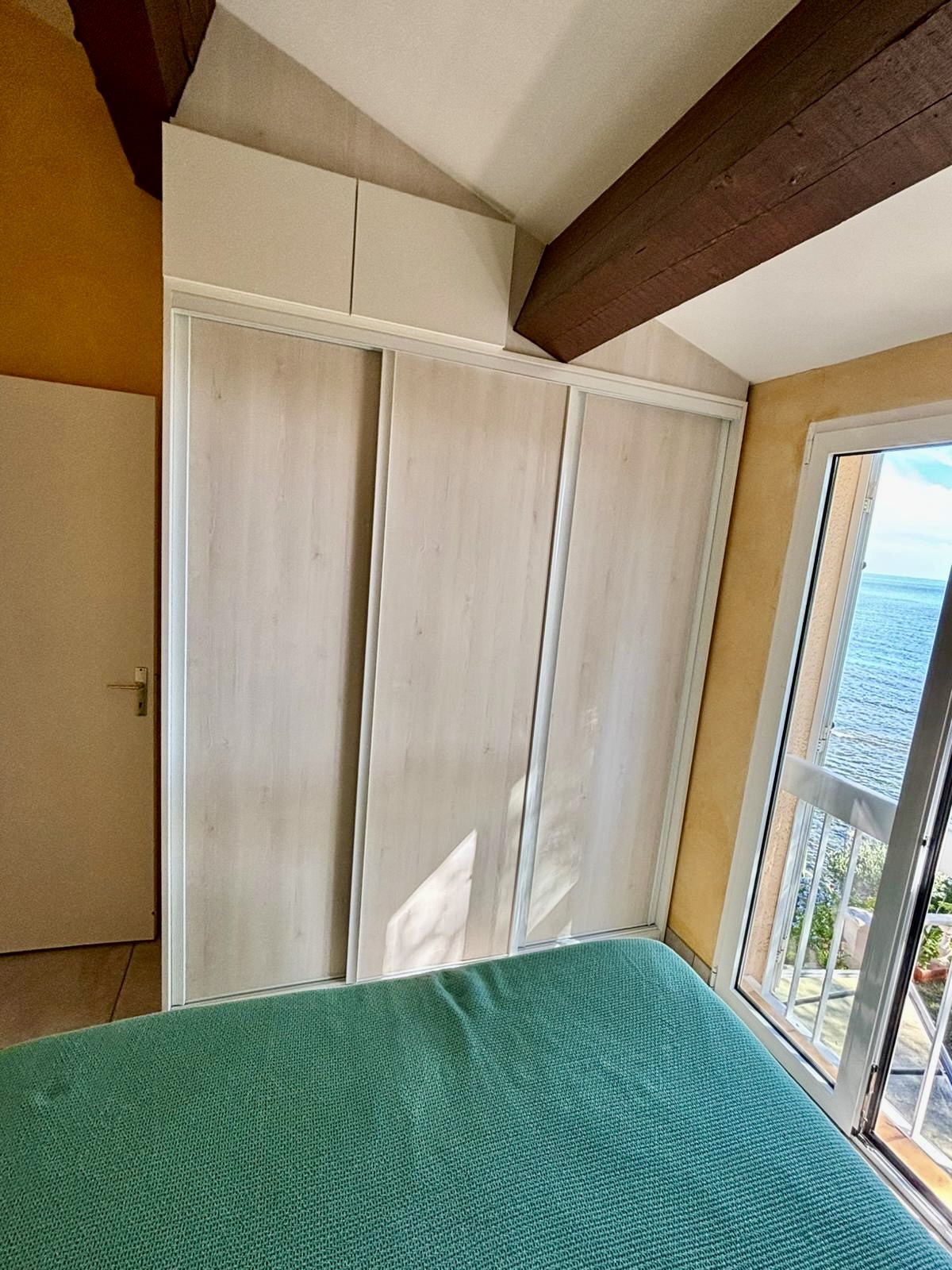 Placards & Rangements: Octobre  2025 sur mesure en rénovation de chez Altiva Pro Menuisier La Seyne sur Mer