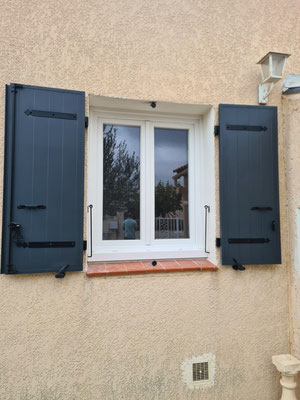 Volets Battants: en aluminium, 2023-2024 sur mesure en rénovation de chez Altiva Pro Menuisier La Seyne Sur Mer 83500