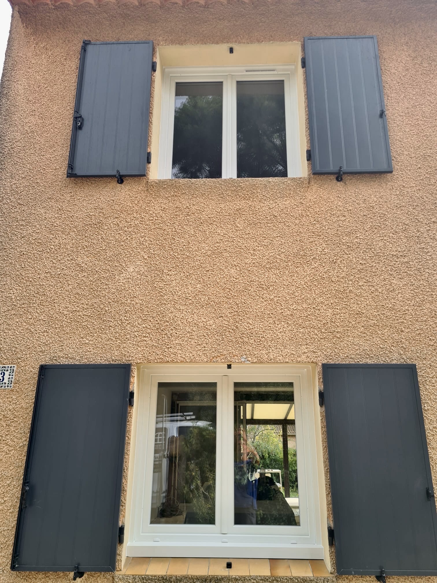 Fenêtres : en PVC 2024 sur mesure en rénovation de chez Altiva Pro Menuisier à Toulon