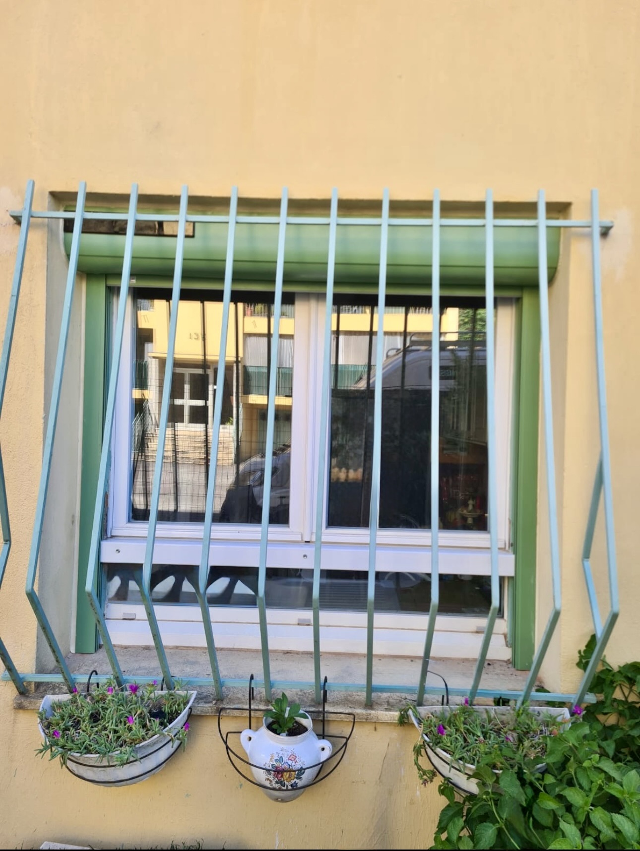 Volets Roulants: Solaire , Mai 2025 sur mesure en rénovation de chez Altiva Pro Menuisier Sanary Sur Mer 83110
