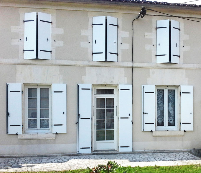 Volets Battants: composite2023-2024 sur mesure en rénovation de chez Altiva Pro Menuisier Bandol 83150