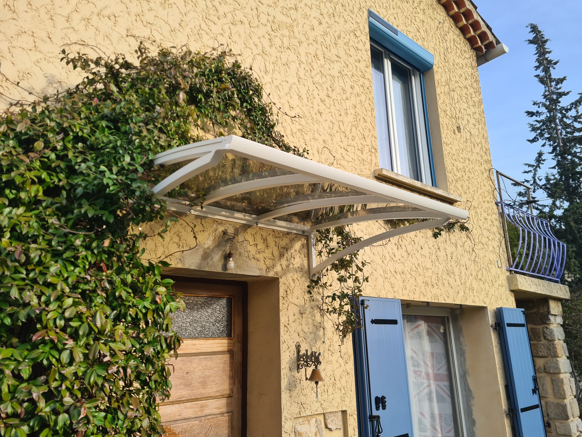 Marquise, maison avec une pose en rénovation