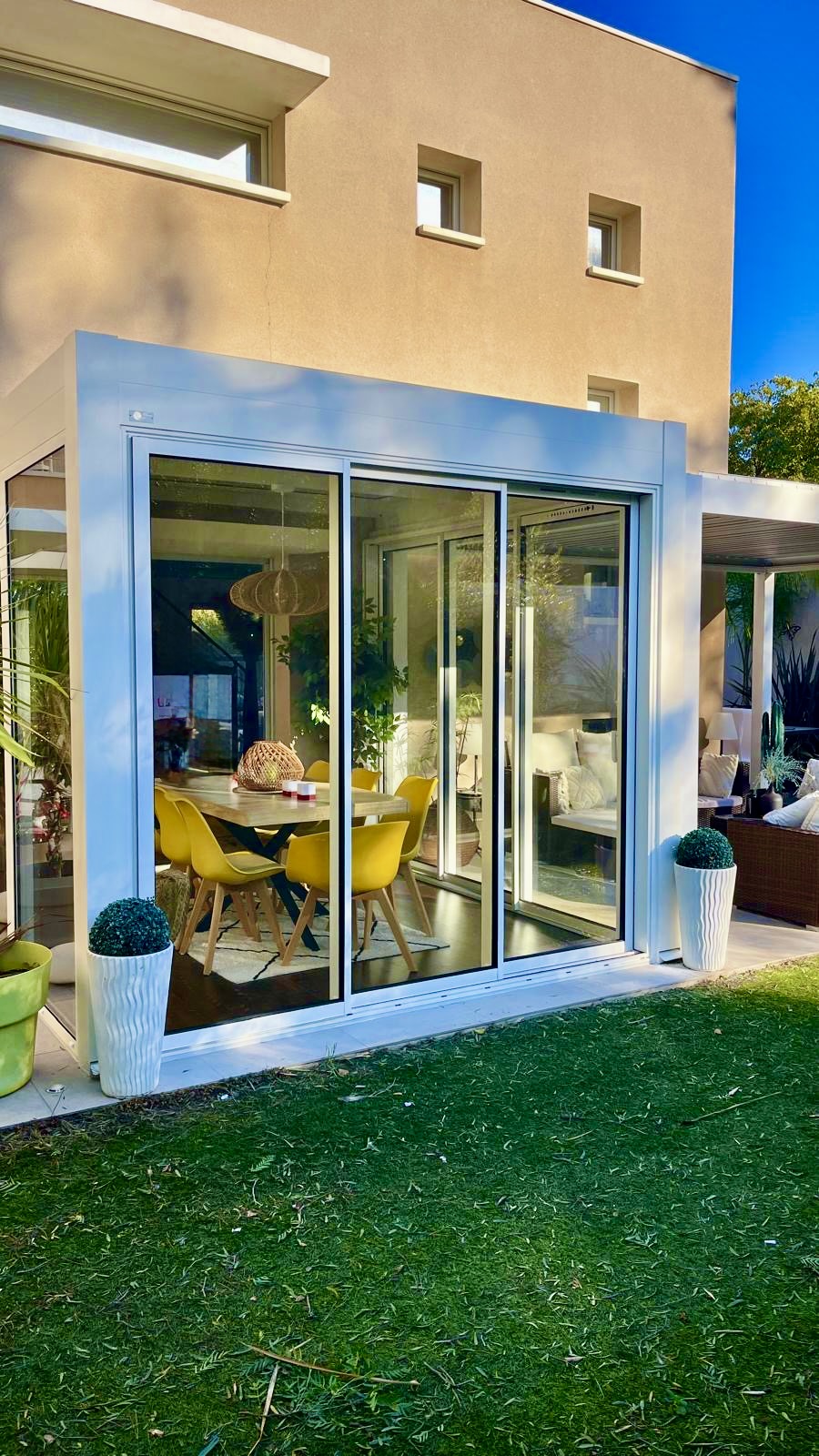 Carports/aluloges  sur mesure de chez Altiva Pro Menuisier en rénovation à La Seyne Sur Mer 83500