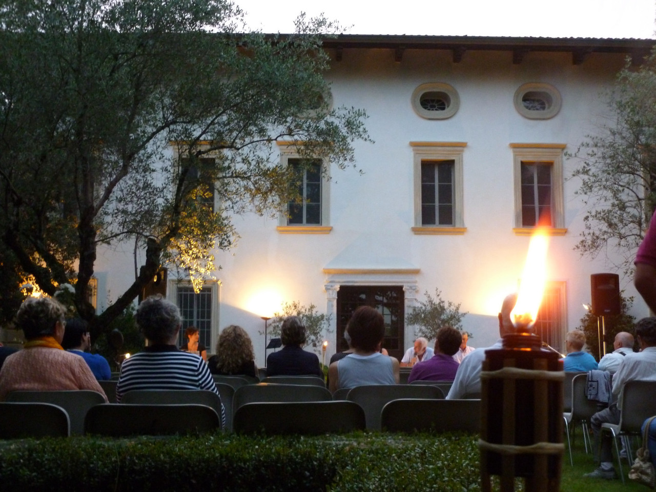 Incontro con l'autore Mario Marcantuoni 29-06-2012 Villa Marzotto (già Andervolti) Gaio