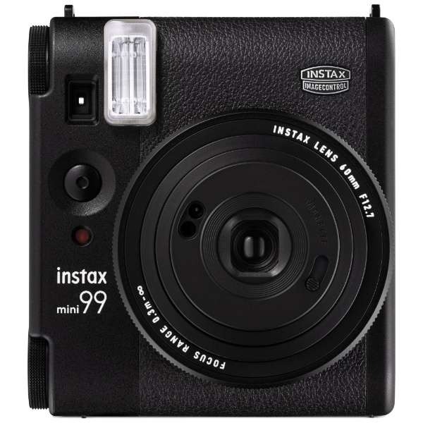 デザインと機能性を両立したinstaxシリーズ