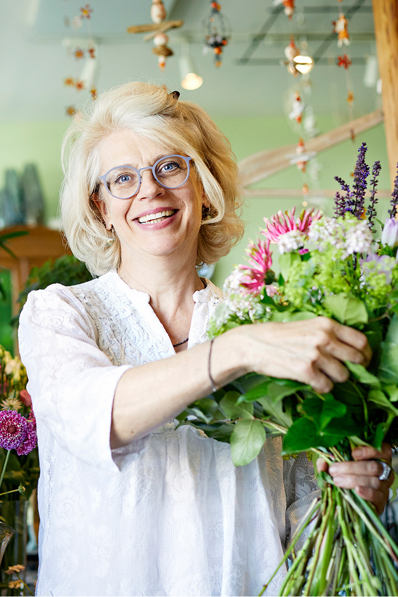 Barbara Truffer, ausgebildete Floristin EFZ mit langjähriger Erfahrung