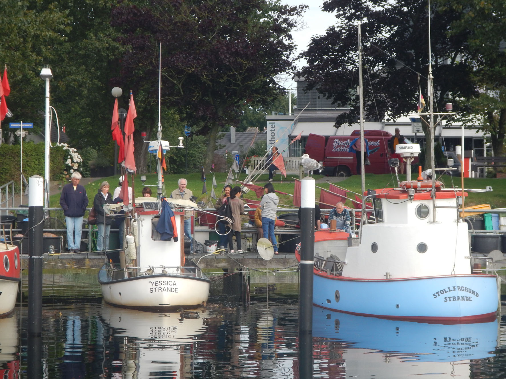 Fischverkauf direkt vom Kutter in Strande