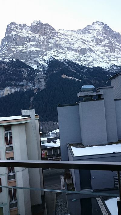 スイス 「女王陛下の007」 ロケ地巡り - ジェームズ・ボンドの スイス 「女王陛下の007」 ロケ地巡り - ジェームズ・ボンドの