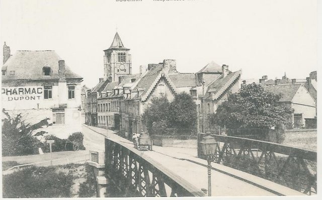 Vue du pont avant 1914 - au fond l'église