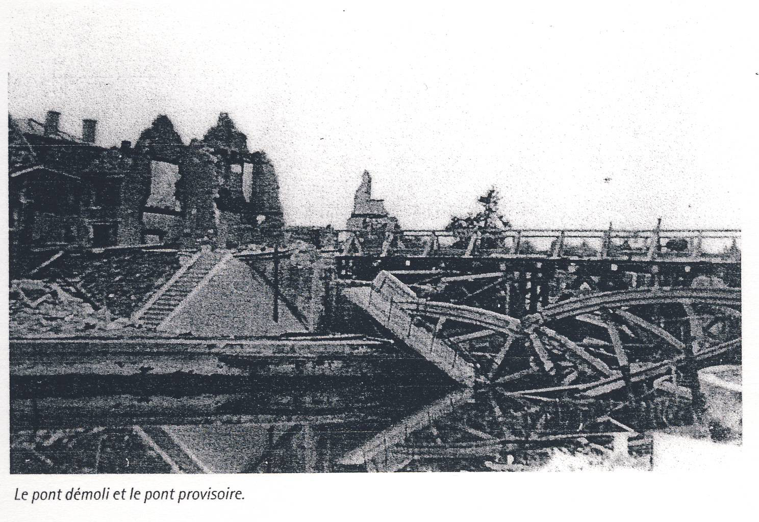 Pont Laurent détruit