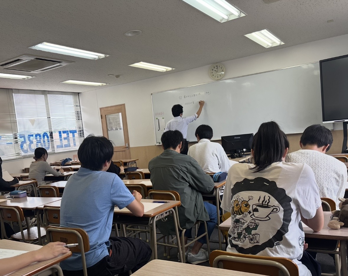 高校1年生対象　進研記述模試対策勉強会を実施しました！