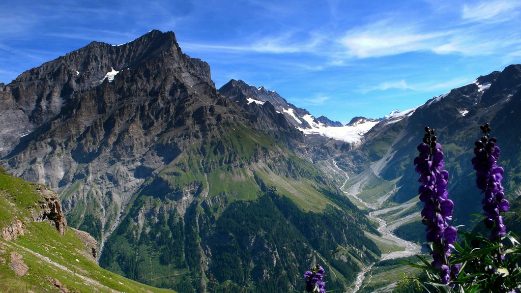 Lötschenpass im Herbst