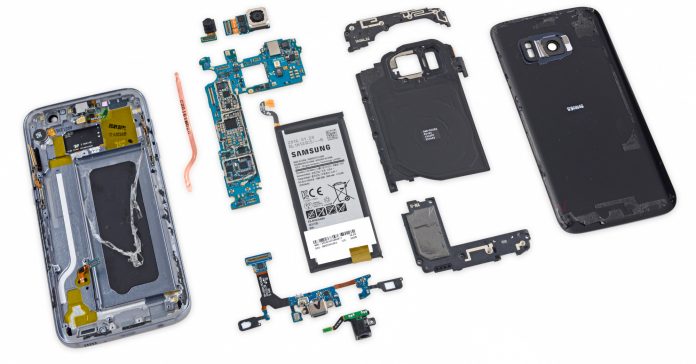 Galaxy S7 motherboard