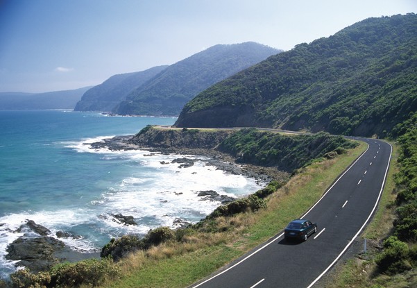 Great Ocean Road                                                                                                   © Tourism Australia