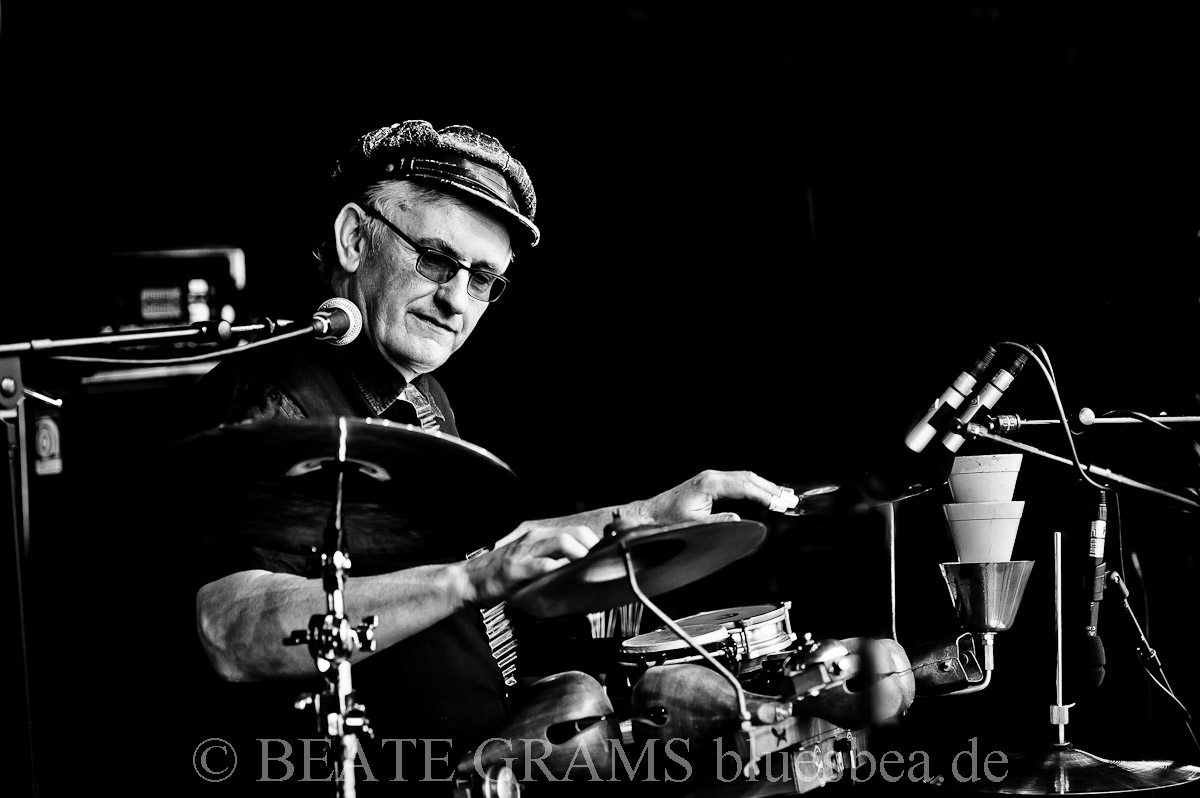 Greyhounds Washboard Band (D) BLUES YOUR SOUL www.bluesbea.de