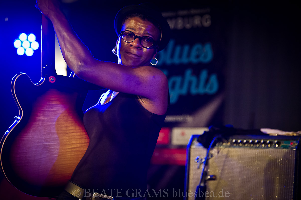 Cécile Doo Kingué - 25.10.2019 Hamburg Blues Nights 