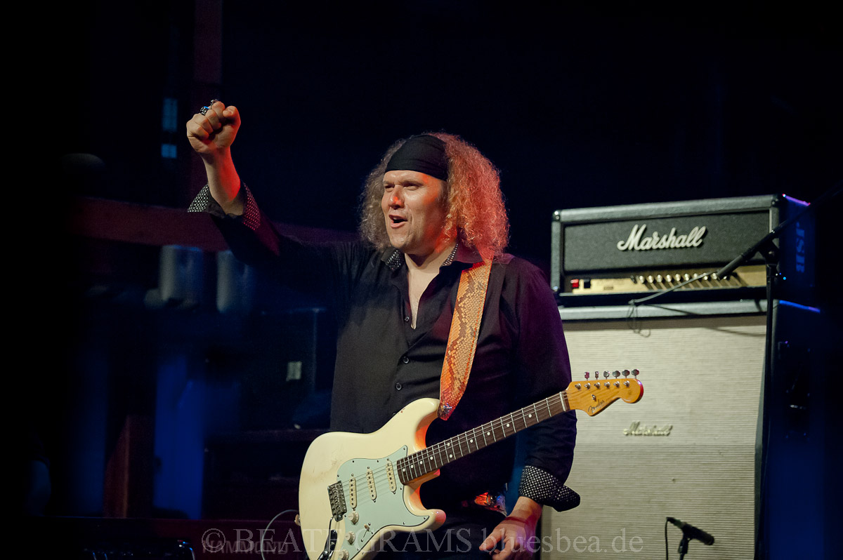 Julian Sas & Band "Stand Your Ground Tour 2019" - 22.09.2019 Kiel Räucherei