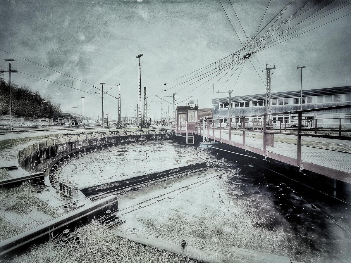 28.11.2021 H