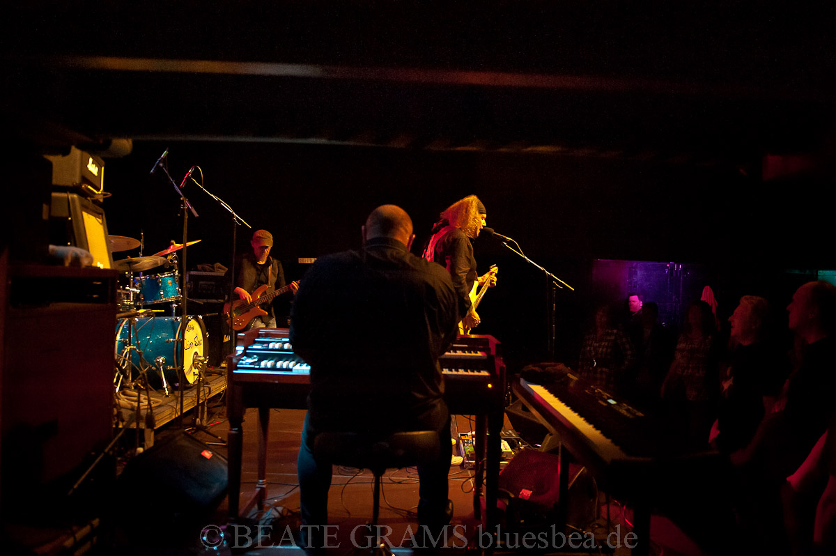 Julian Sas & Band "Stand Your Ground Tour 2019" - 22.09.2019 Kiel Räucherei
